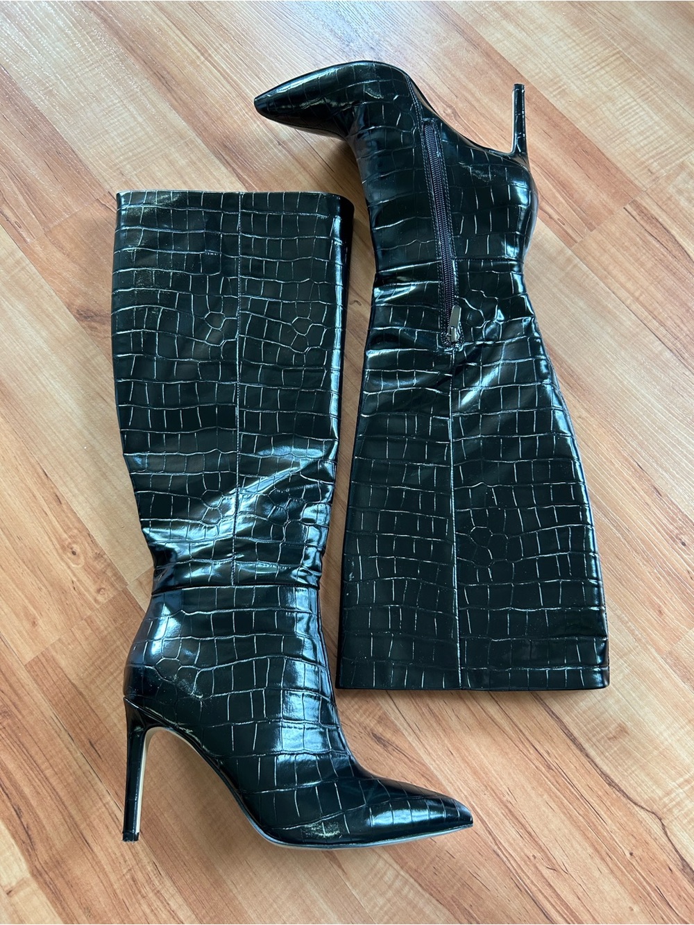 Nine West Faux Croc Knee High Boots in Black Women’s Size 8 Classic Heels Cute